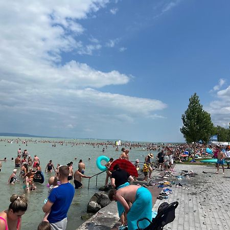Fenyves Hotel Balatonfenyves Exteriör bild